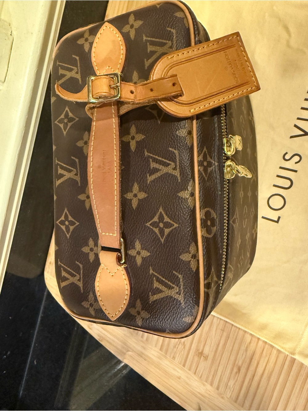 100% authentic Gorgeous Louis Vuitton Nice BB - Picture 3 of 14